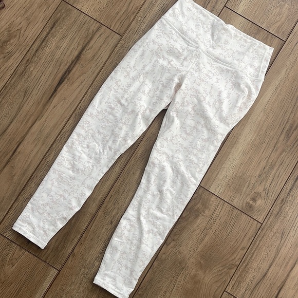 NWOT Fabletics power hold leggings - Picture 1 of 4